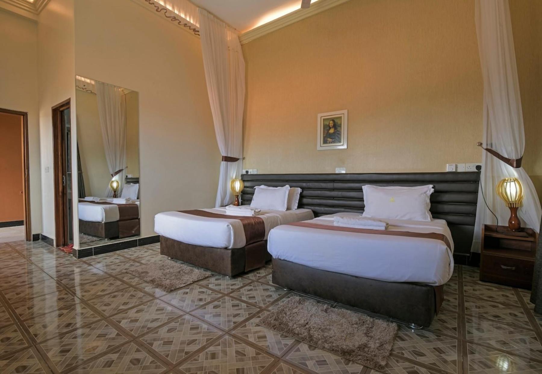 Hoima Buffalo Hotel & Business Hub Ltd Екстер'єр фото