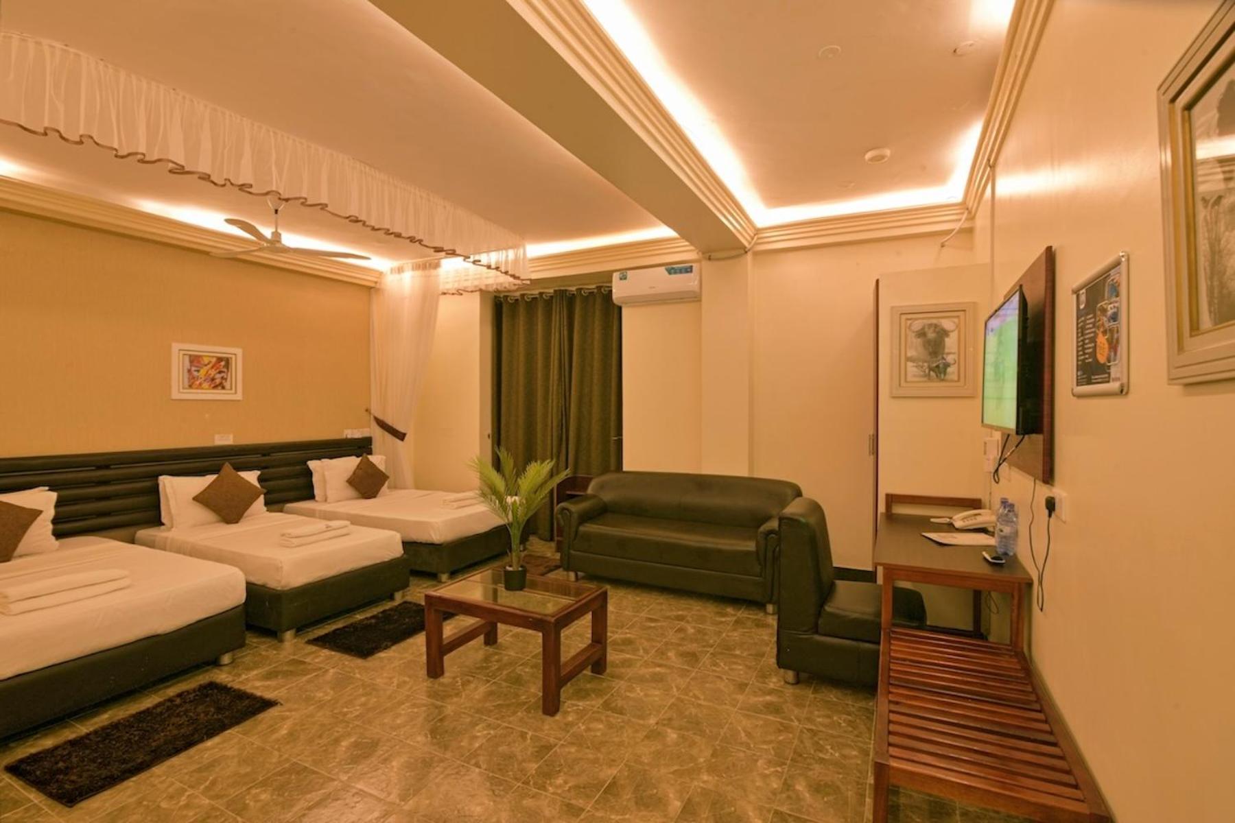 Hoima Buffalo Hotel & Business Hub Ltd Екстер'єр фото
