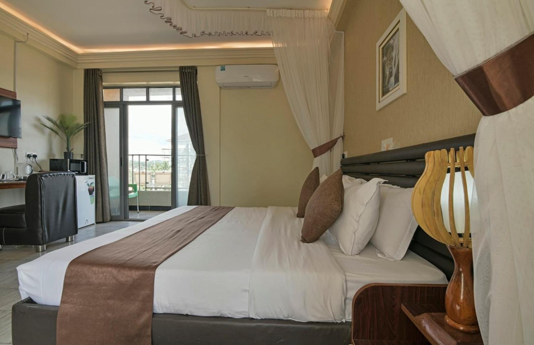 Hoima Buffalo Hotel & Business Hub Ltd Екстер'єр фото