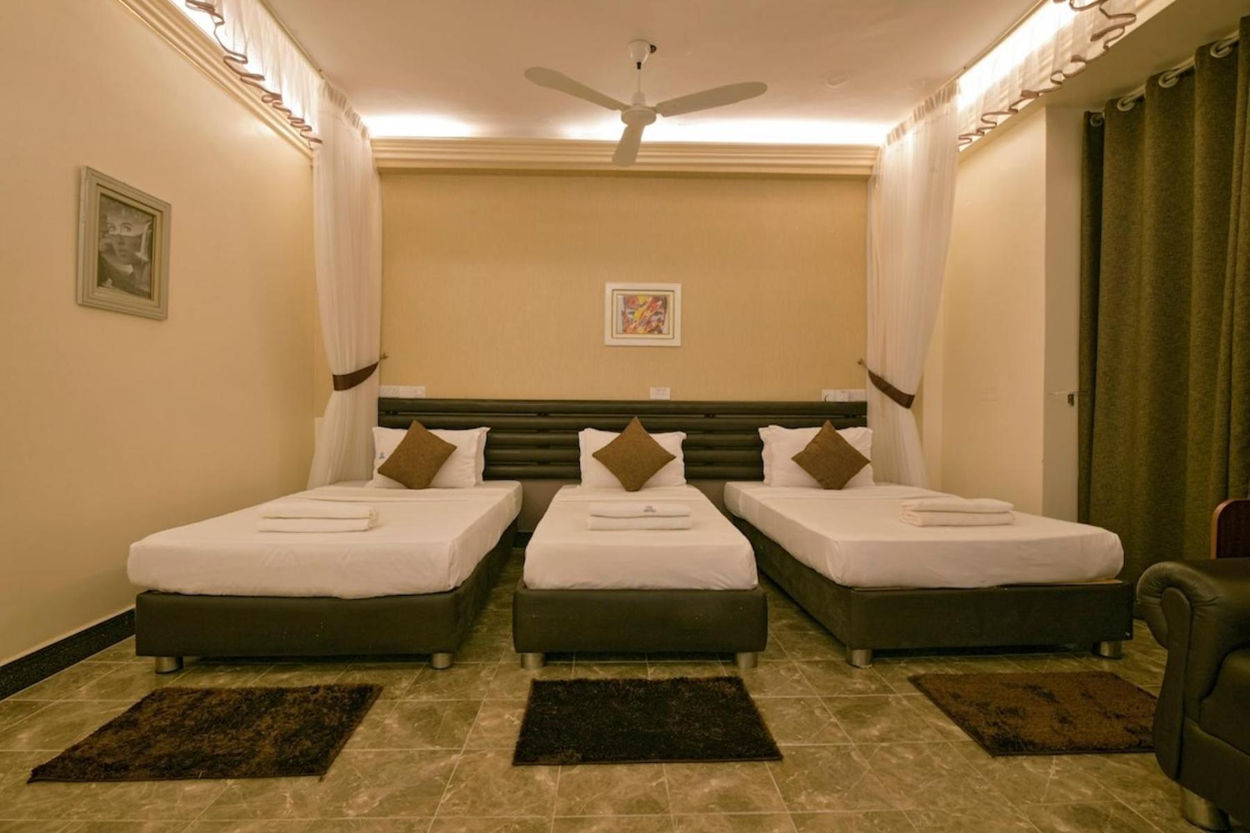 Hoima Buffalo Hotel & Business Hub Ltd Екстер'єр фото