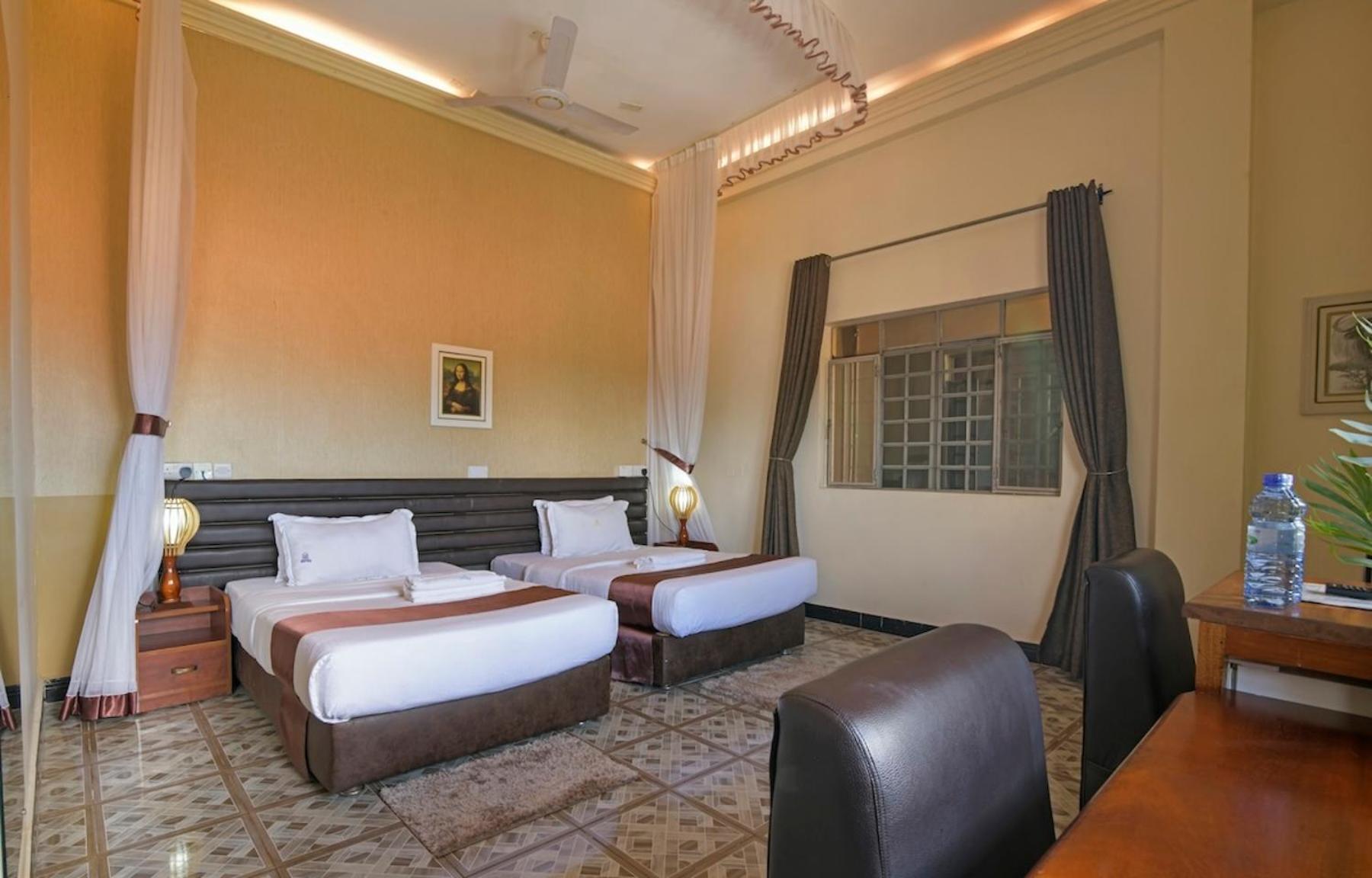 Hoima Buffalo Hotel & Business Hub Ltd Екстер'єр фото