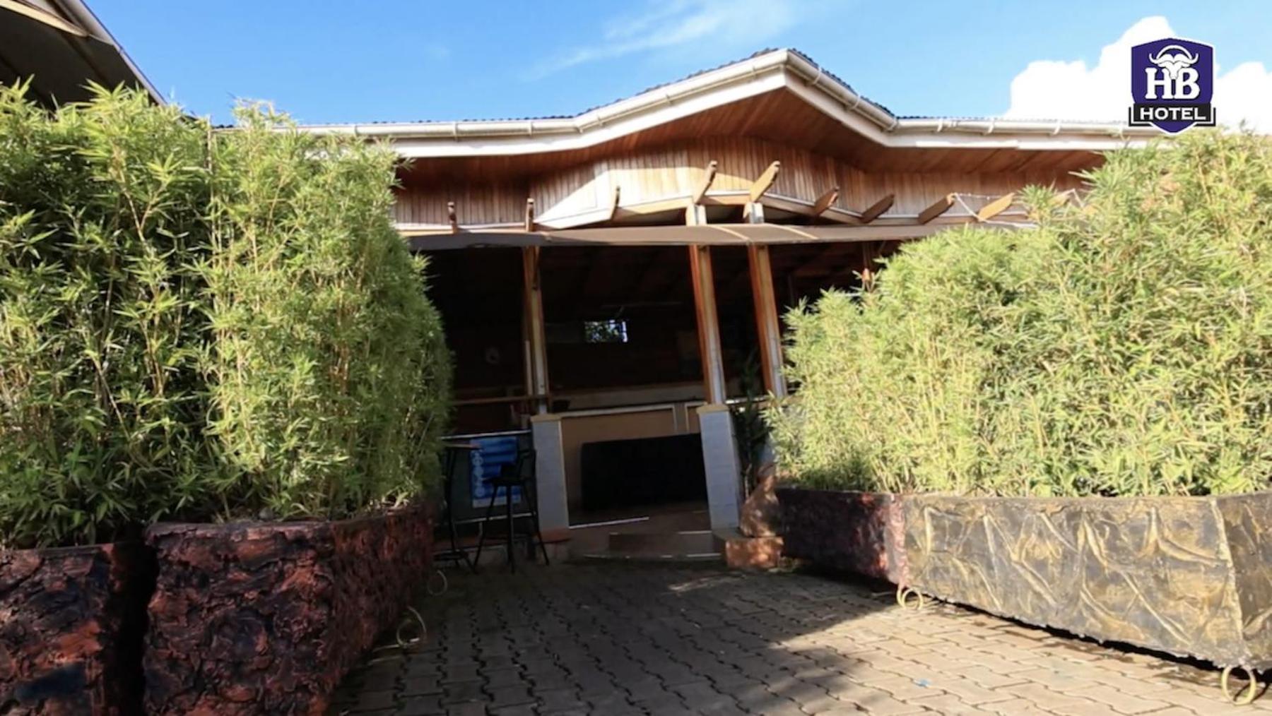 Hoima Buffalo Hotel & Business Hub Ltd Екстер'єр фото