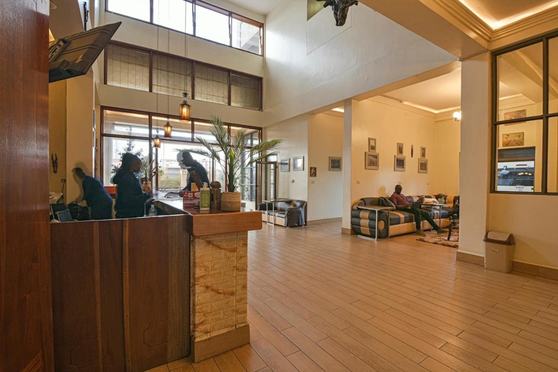 Hoima Buffalo Hotel & Business Hub Ltd Екстер'єр фото