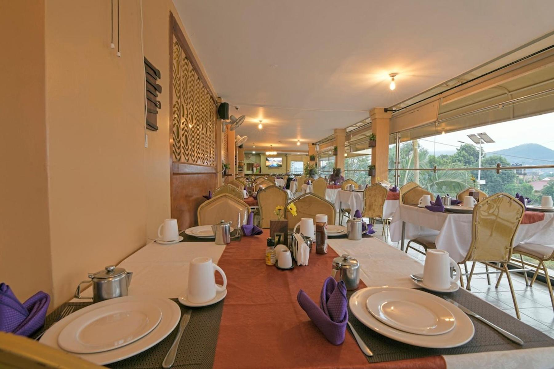 Hoima Buffalo Hotel & Business Hub Ltd Екстер'єр фото