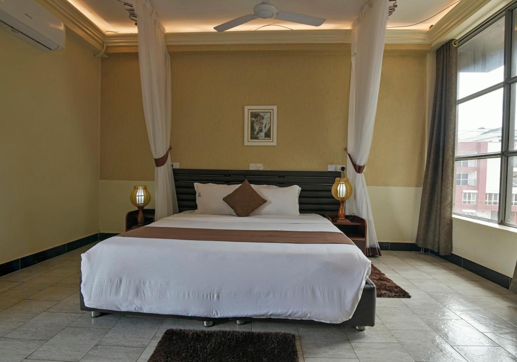 Hoima Buffalo Hotel & Business Hub Ltd Екстер'єр фото